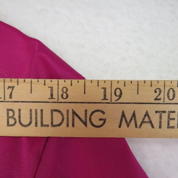 Vanity Fair Robe Womens Size Large Dark Pink Nylon Made in USA Floral Motif - Picture 9 of 11